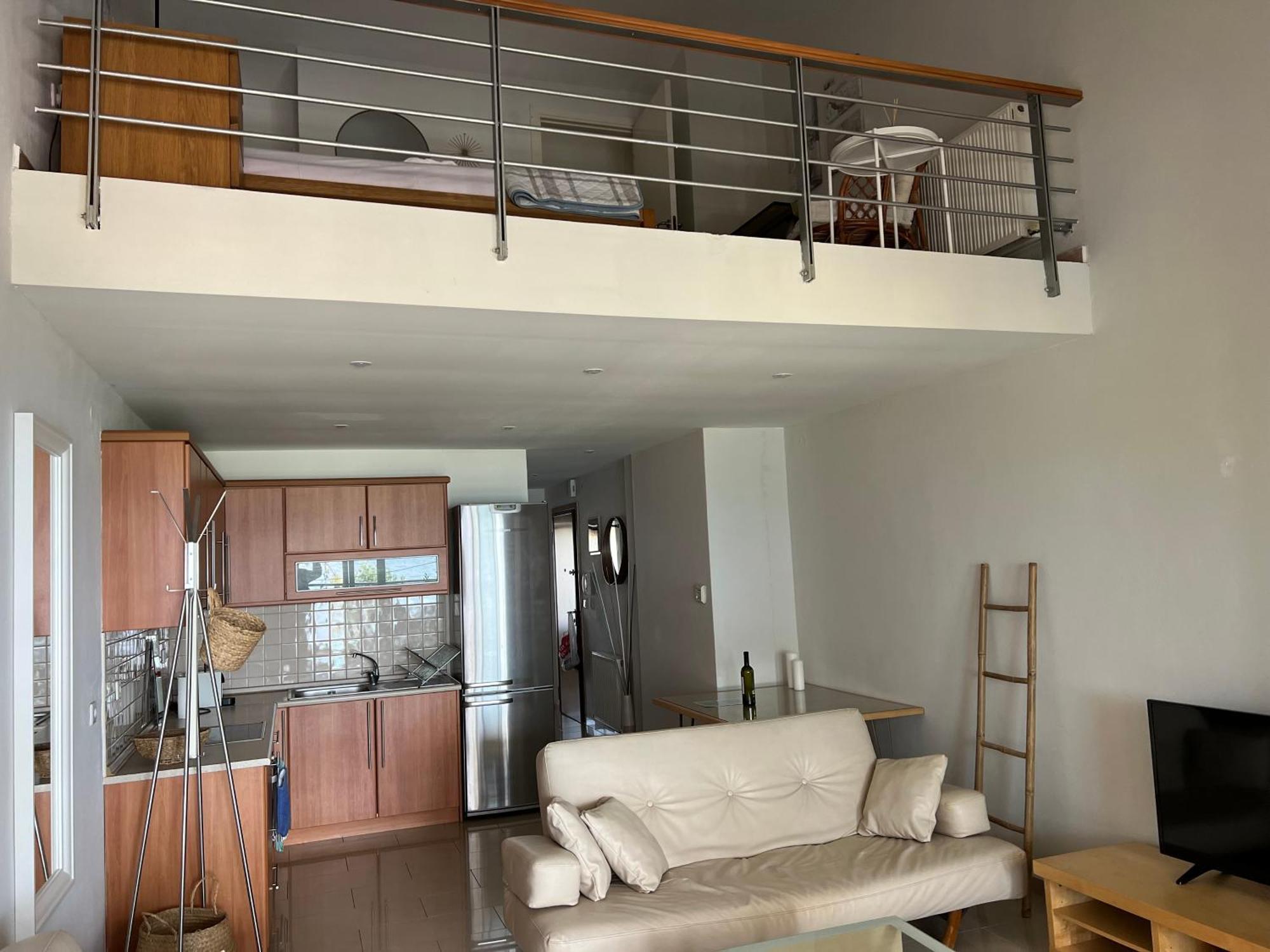 Two-Storey Beachfront Maisonette Торони Екстериор снимка